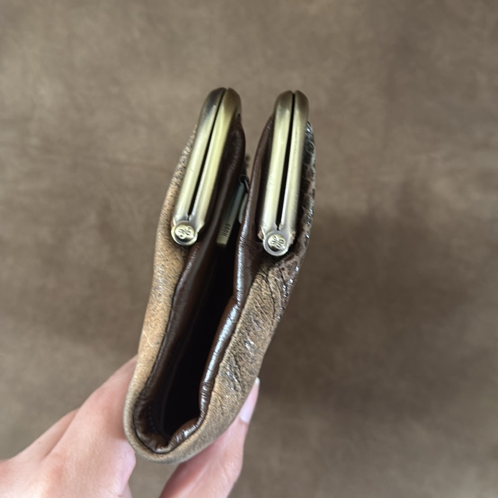 HOBO International Lauren Patchwork Clutch Wallet MOCHA MULTI - Picture 2 of 9